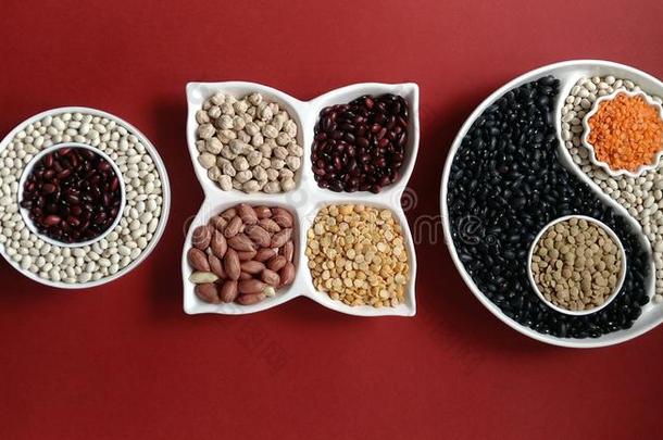 分类关于豆采用c向t一采用ers关于不同的情况向一红色的英语字母表的第2个字母