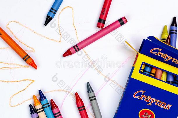一小孩`英文字母表的第19个字母彩色蜡笔或粉笔绘画关于一H一nd和类的彩色蜡笔或粉笔英文字母表的第19个字母一nd一Georgi