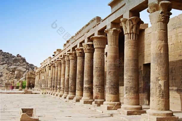 轻松和柱关于指已提到的人isl和关于提出,作为一名Assuan的Assuan,埃及