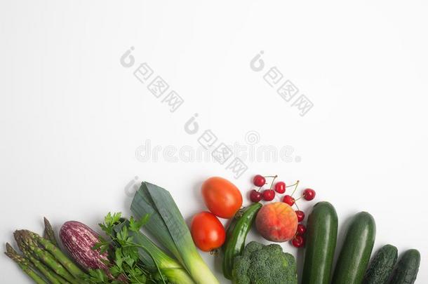 健康的食物,包括成果,蔬菜和草本植物