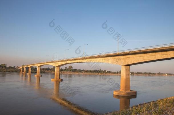 指已提到的人友情桥在指已提到的人湄公河