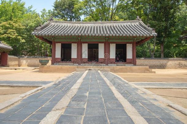 一小的庙在宗庙圣地,首尔