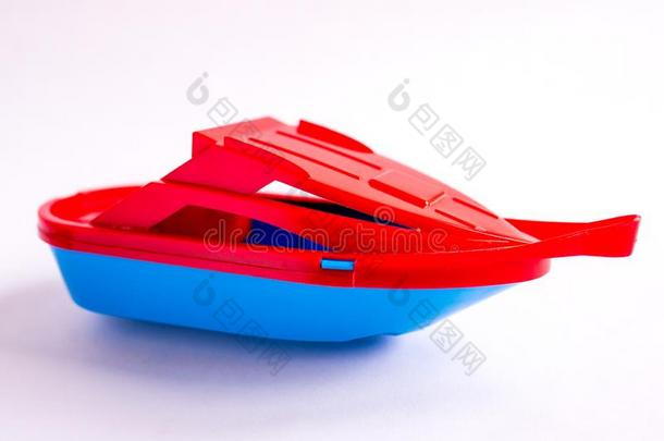 塑料制品红色的小船向白色的背景