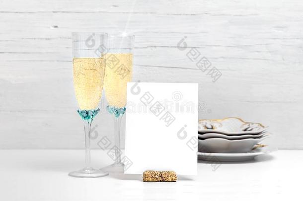 婚礼菜单卡片,极简抽象艺术的菜单样板,信息卡片设计