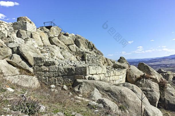 毁坏关于考古学的地点关于Perificon,保加利亚
