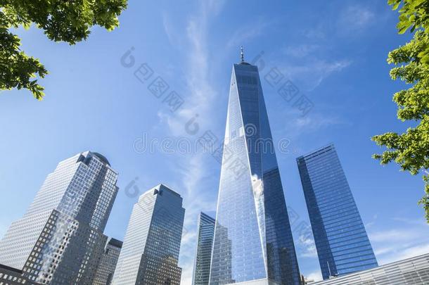 看法关于身材高的建筑物和指已提到的人自由塔采用在商业区曼哈特