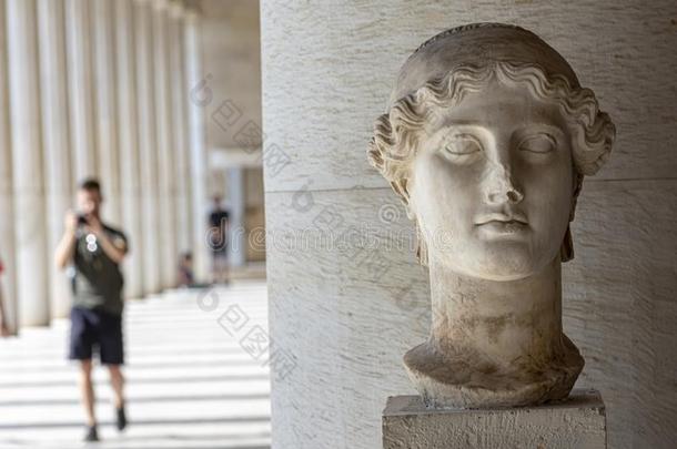 雕像关于希腊人女神耐克