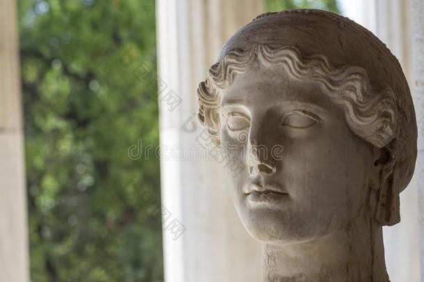 雕像关于希腊人女神耐克