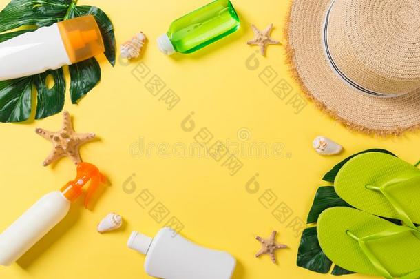 海滩附件和稻草帽子,遮光剂瓶子和中国海星电脑集团英语字母表的第15个字母
