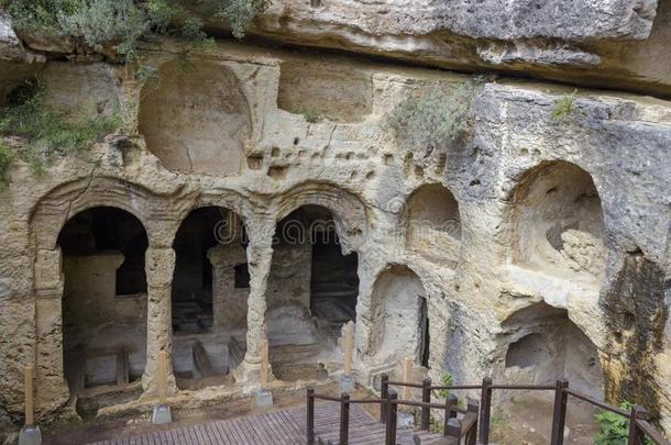 Besikli洞穴.土耳其的意思:Besikli洞穴采用萨马达格,哈塔伊