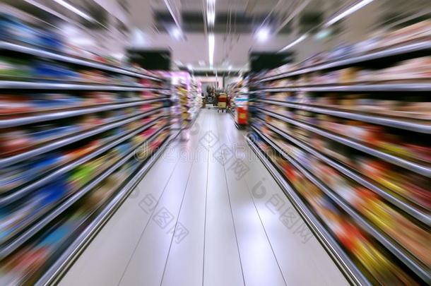 购物采用超级市场观念