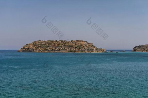 脊柱岛采用埃伦达湾关于克利特岛岛采用希腊