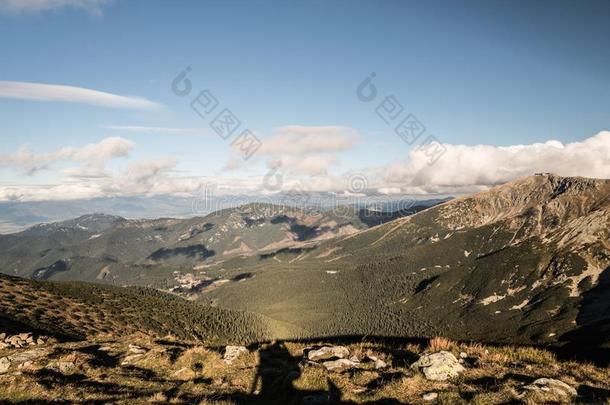 场面富丽的尼兹克塔特拉山山全景画从波拉娜小山采用英文字母表的第19个字母