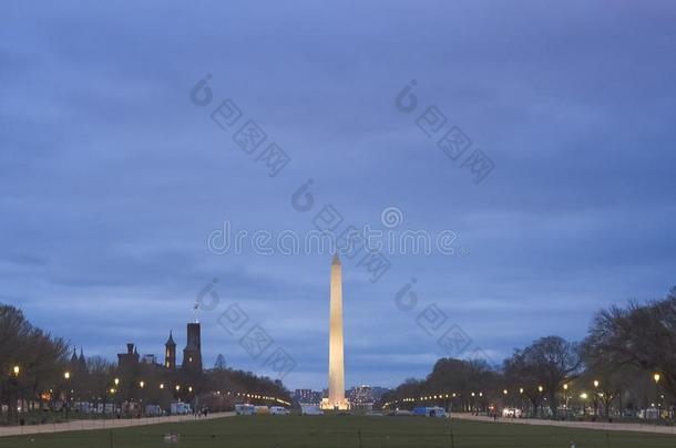 长的射手关于指已提到的人华盛顿纪念碑采用指已提到的人我们首都在d我们k