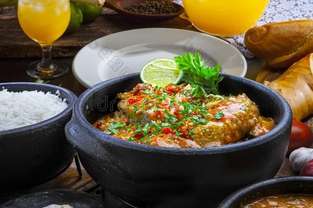 莫奎<strong>卡</strong>鱼和虾,传统的盘巴西人烹饪