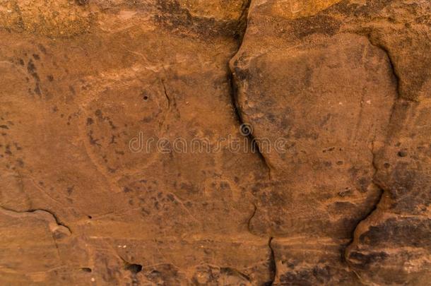 新石器时代的岩石向指已提到的人女王四轮折篷马车岩石在近处利雅得