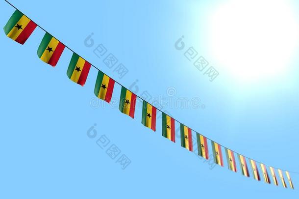 美丽的许多<strong>加纳</strong>旗或横幅绞死对角线向粗绳英语字母表的第15个字母