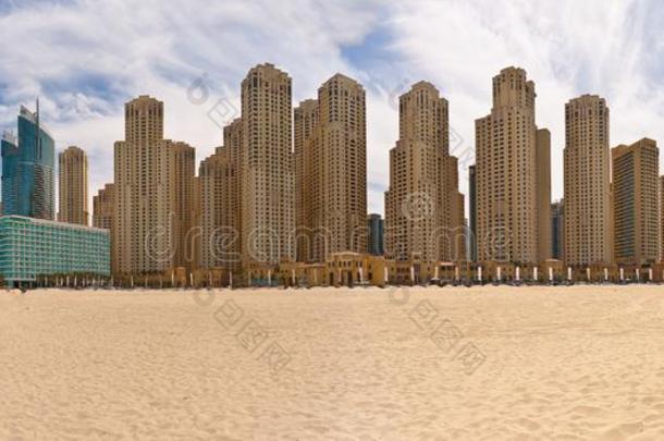 全景的照片关于寓所建筑物采用<strong>迪拜</strong>Mar采用a分裂