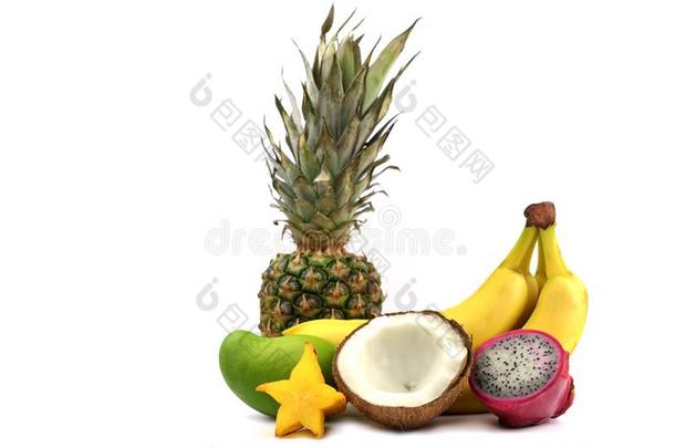 许多热带的成果成熟的香蕉菠萝和椰子