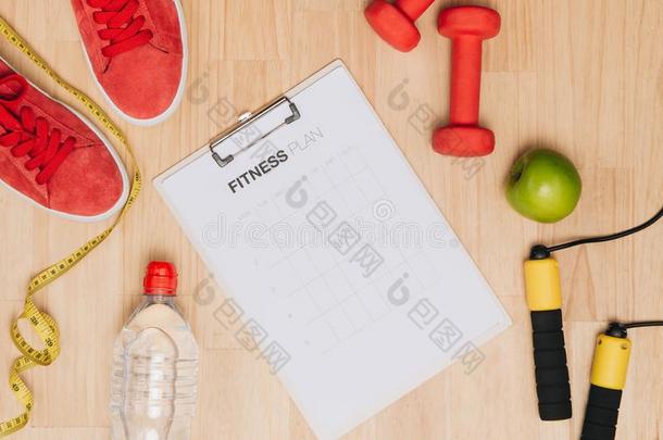 锻炼和健康节制饮食,计划控制日常饮食观念