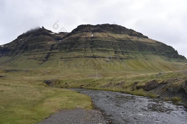 著名的基尔丘山山采用格伦达菲ÃÂ¶困难的采用冰岛