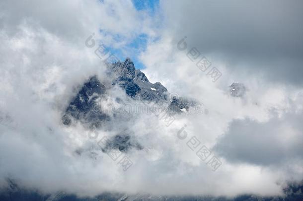 丽江七月雪山采用夏,云南云南,Ch采用a