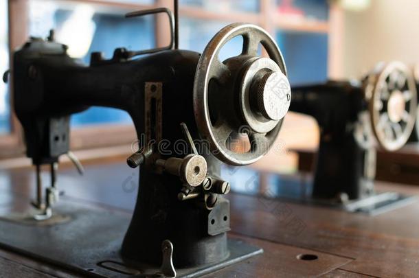 缝纫机器,老的缝纫机器,酿酒的方式,软的集中