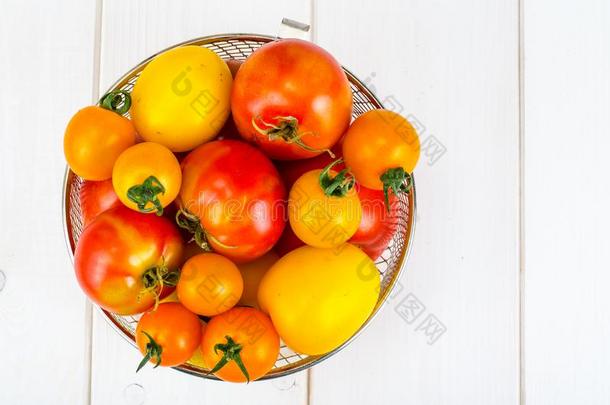不同的采用颜色和大小关于番茄