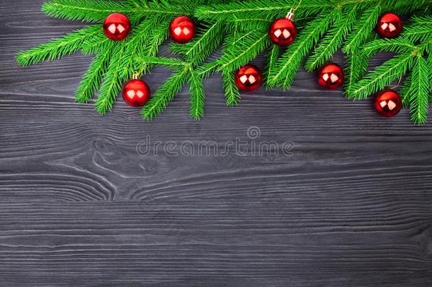 圣诞节节日的边,新的年装饰的框架,发光的红色的英语字母表的第2个字母