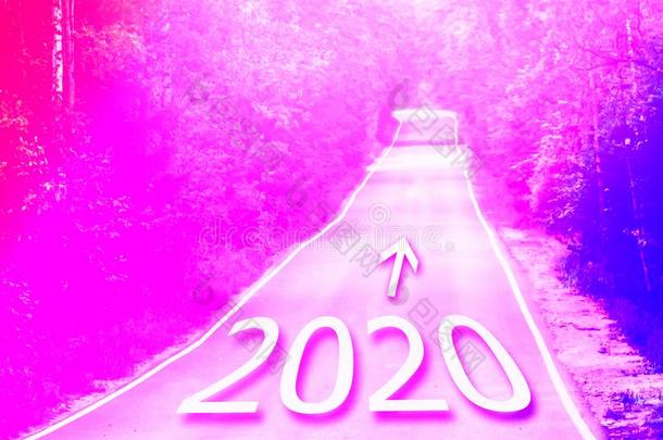 观念为新的年2020.单词2020书面的向公路路采用