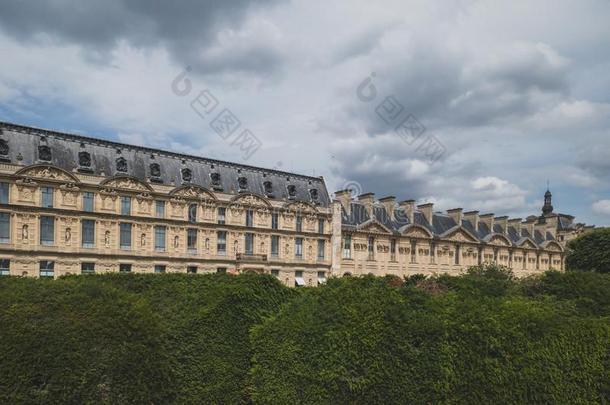 巴黎人建筑物紧接在后的向杜伊勒里花园,采用巴黎,法国