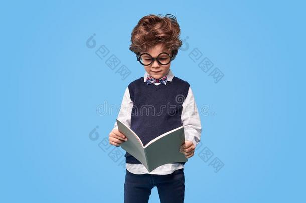 聪明的男生阅读笔记簿