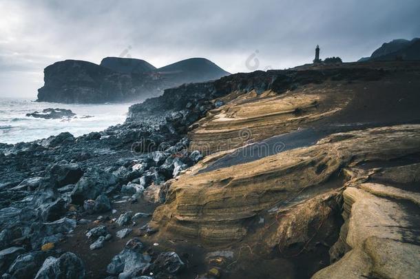 看法越过capelinhos公司火山,灯塔关于上侧桥dosage剂量capelinhos公司