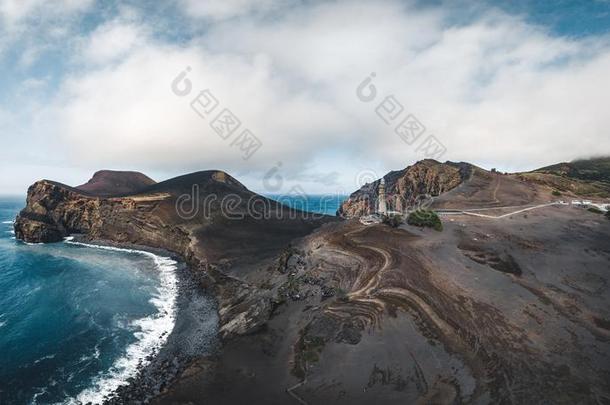 看法越过capelinhos<strong>公司</strong>火山,灯塔<strong>关于</strong>上侧桥dosage剂量capelinhos<strong>公司</strong>