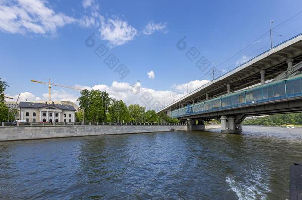 卢<strong>日</strong>涅茨卡亚桥地下铁道桥和莫斯科河,莫斯科,鲁西
