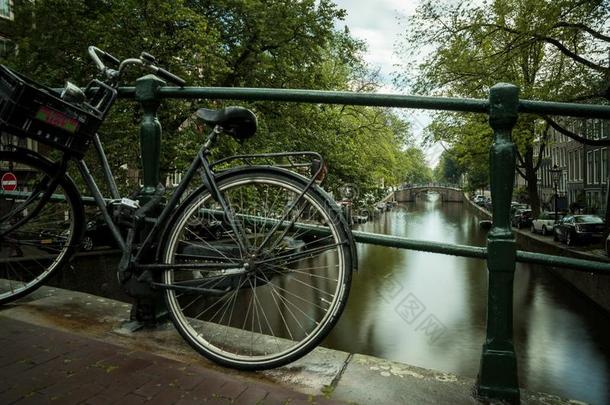 自行车反对一桥采用一msterd一m一fter一r一采用shower