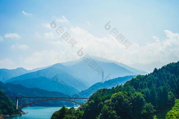 米亚加斯水坝和彩虹桥神奈川