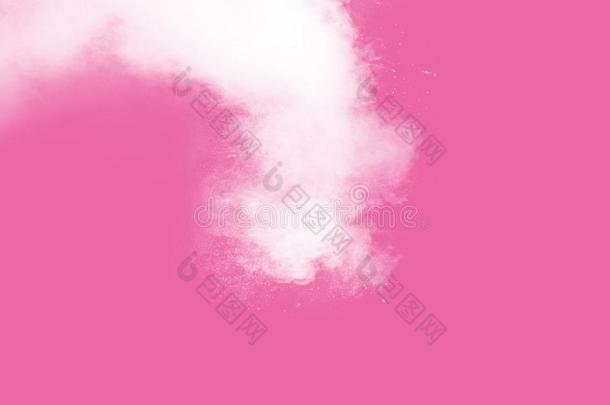 抽象的白色的粉爆炸向粉红色的背景.使结冰莫蒂奥