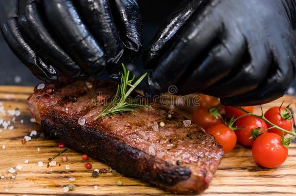 牛排餐厅菜单纹状体牛排厨师牛肉肉