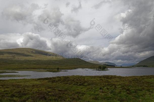 湖Droma-加尔夫,西风粗糙带鳞状的表面,高原地区,苏格兰