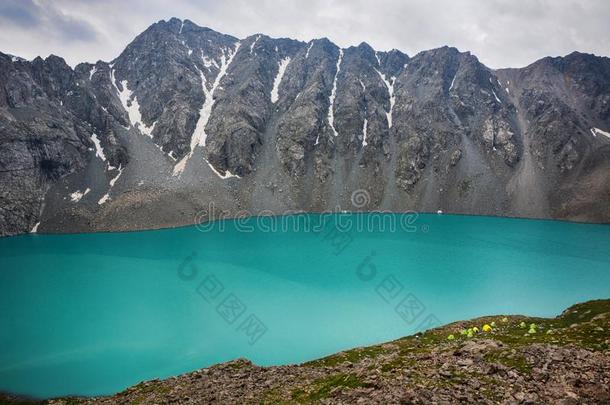 极好的山风景湖,高地的,山峰,<strong>美好世界</strong>