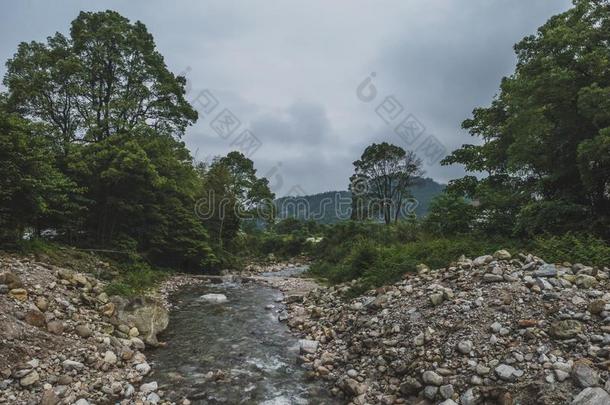 河在明月山,江西,中国