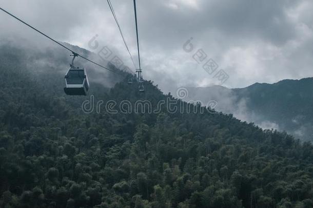 缆绳cablerelaystati向s电缆继电器站向明月山,江西,中国