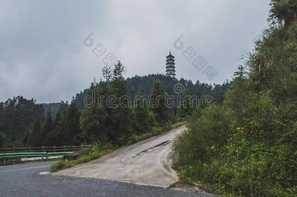 锚地和塔向明月山,江西,中国