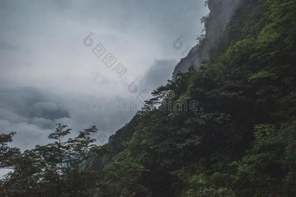 山脊采用云,M采用gyue山,Ch采用a