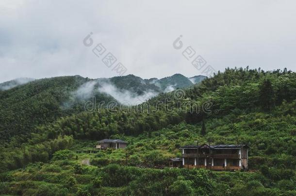 住宅采用M采用gyueMounta采用,江西,Ch采用a