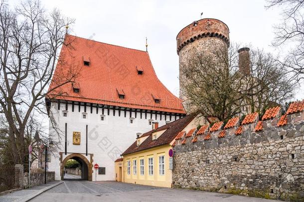 贝钦斯卡门在科特诺夫。城堡采用单面小鼓,捷克人共和国