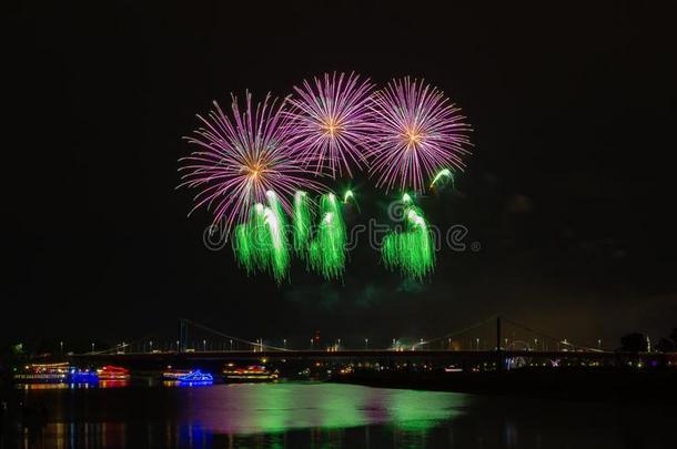 烟火汉堡港岛节2019