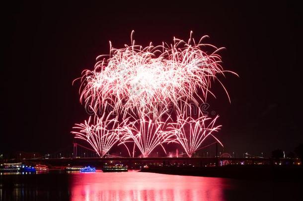 烟火汉堡港口2019