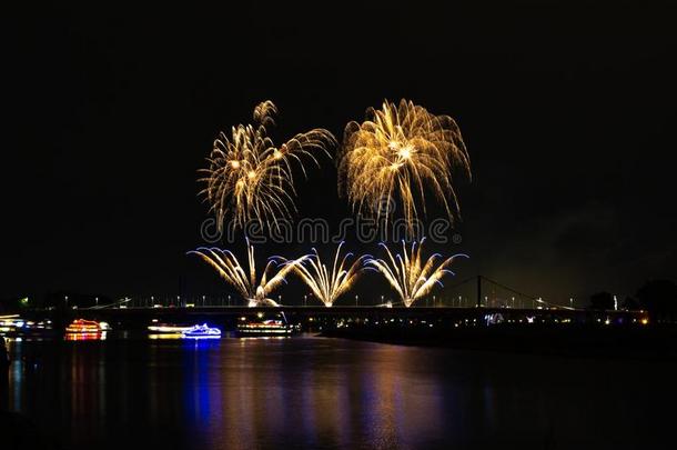 烟火汉堡港岛节2019